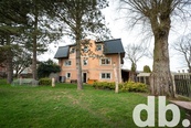 Prodej rodinné domy, 390 m2 - Karlovy Vary - Stará Role, cena 15000000 CZK / objekt, nabízí 
